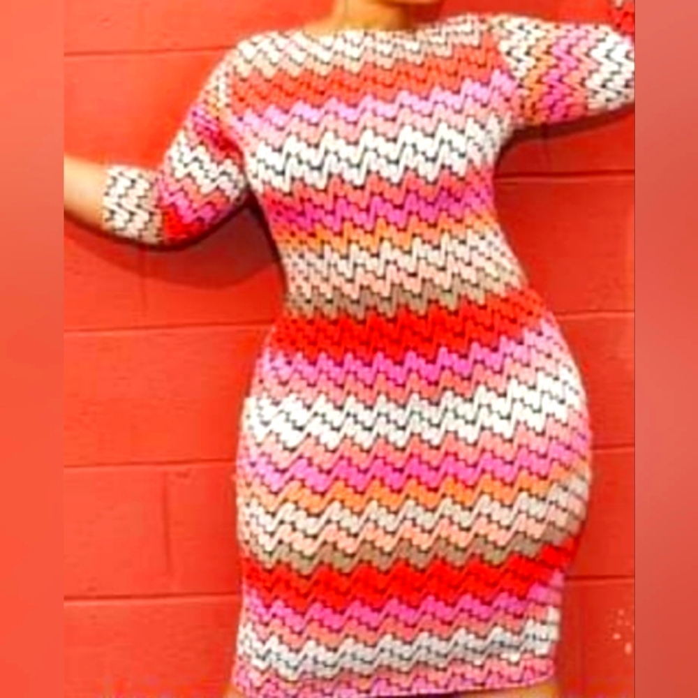 Multi-color zig zag print dress.  Great for date night.